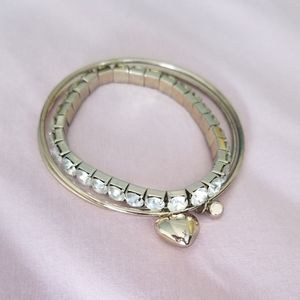 Gold fashion jewelry